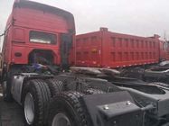 420 HP Sinotruk Howo 6x4 Tractor Head Truck Dengan HW79 Sleepers Double Cab