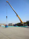 XCMG 60 Ton Medan Kasar Boom Truck Crane Untuk Konstruksi Base Pergudangan RT60 RT60A