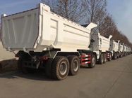 HOWO 50T Penambangan Dump Truck Sinotruck 6 * 4 450hp / Euro 2 Tipper Penambangan Berat