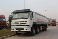 Sinotruk HOWO 8x4 Tanker Pengiriman Bahan Bakar Untuk Pengangkutan Minyak Diesel Cair