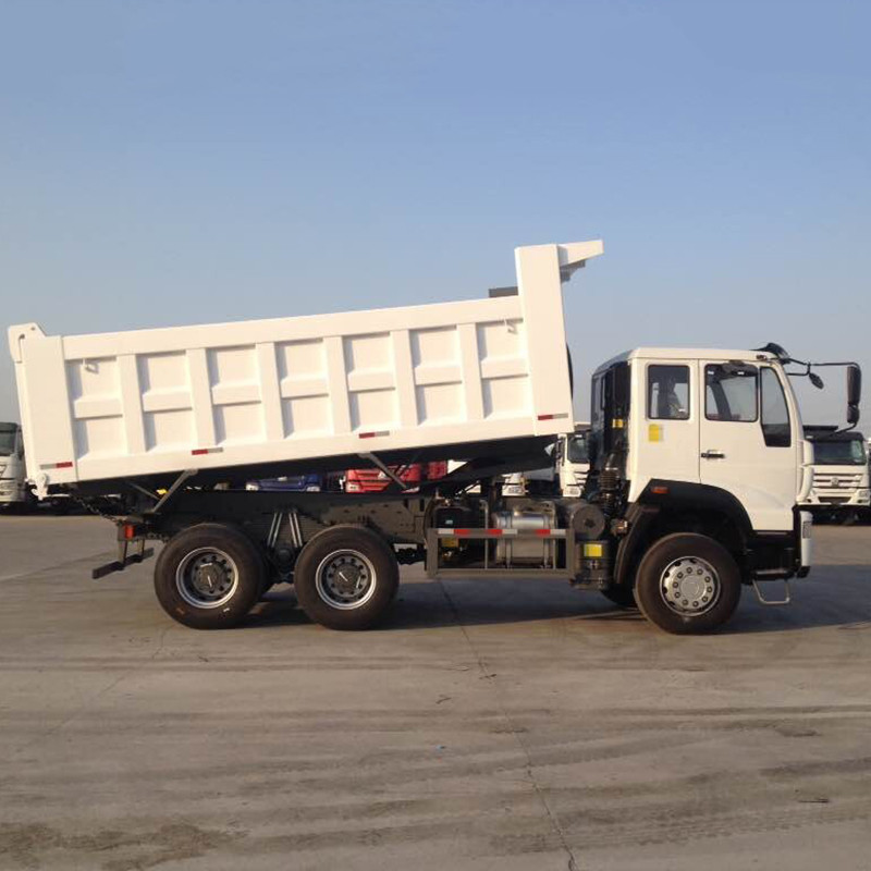 16 Meter Kubik Sinotruk Howo 6x4 Dump Truck 10 Roda ZZ3257N3847A