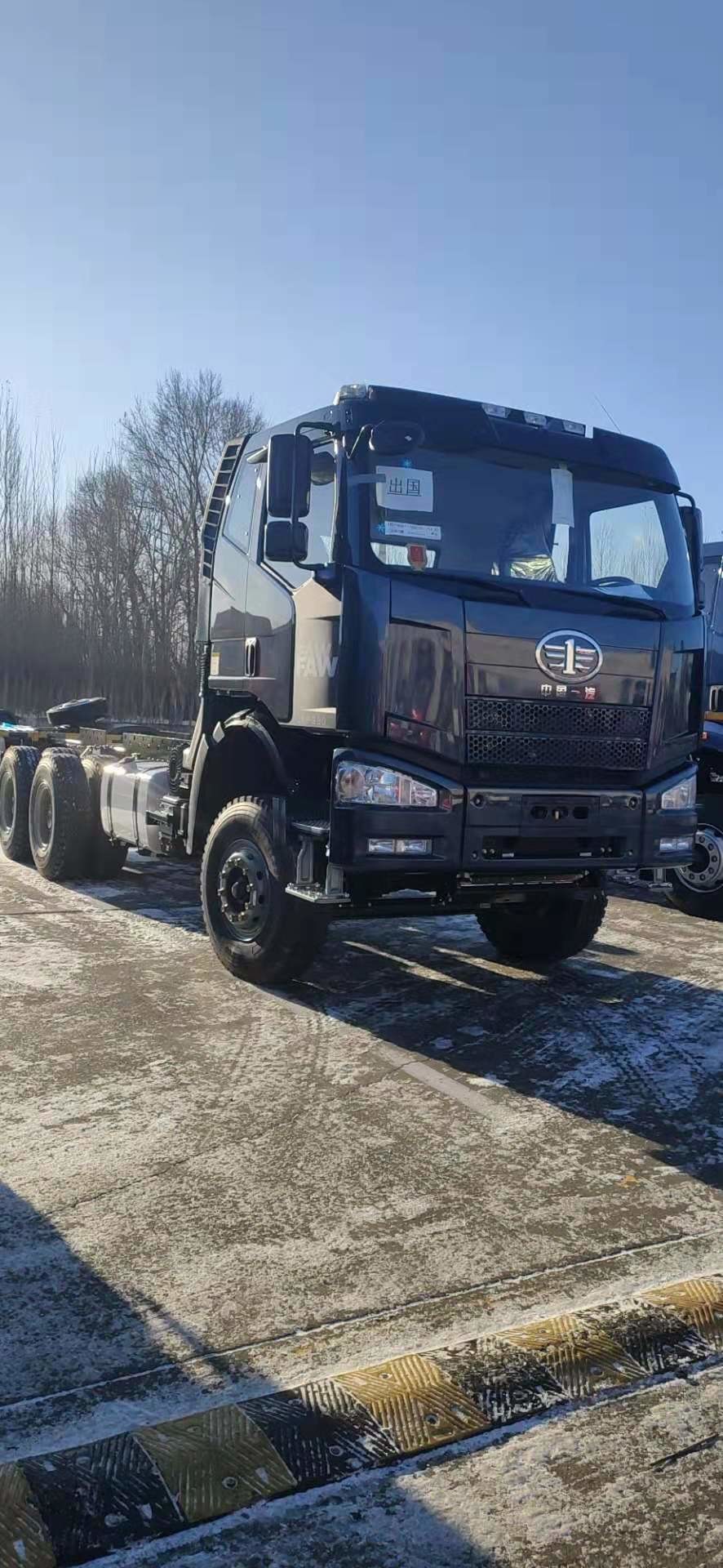 6X4 Tipper Heavy Duty Dump Truck J6P FAW Jiefang J6P Seri 390Hp Engine