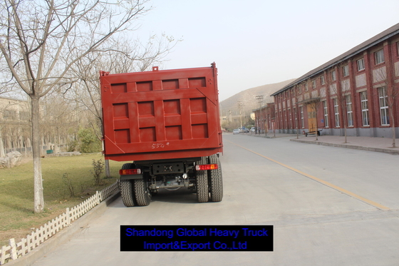 SINOTRUK HOWO 30-50 Ton 6x4 8x4 Truk Pengeboran Baru 10-12 Roda