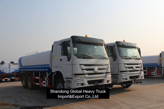 HOWO 4X2 truk bahan bakar 8m3 8000 liter minyak diesel bensin truk tangki untuk dijual