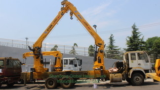 Brand New 6X4 HOWO Flatbed Truck Crane Telescopic Boom Truck