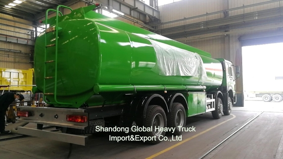 Sinotruk HOWO 8*4 Tangki Bahan Bakar Truk 12 Roda Tanker Minyak 30000L Dispenser Truk