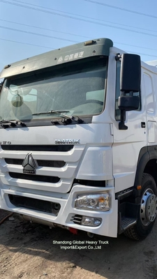 Sinotruck baru dan bekas HOWO Oil/Fuel/Water 371HP 6*4 Bowser Tanker Truck