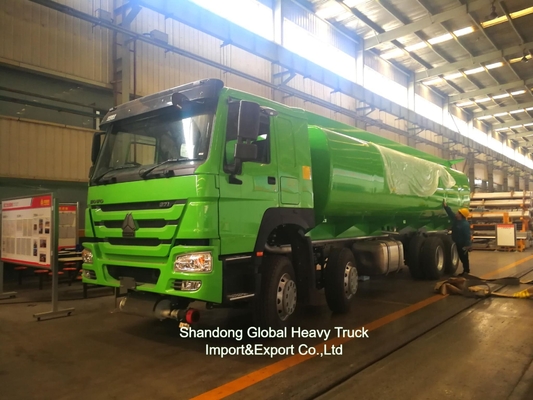 Sinotruk HOWO 8*4 Tangki Bahan Bakar Truk 12 Roda Tanker Minyak 30000L Dispenser Truk