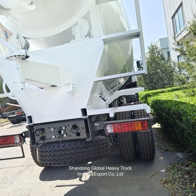 Pengaduk 10 Roda HOWO 6X4 8cbm 9cbm 371HP truk pengaduk beton