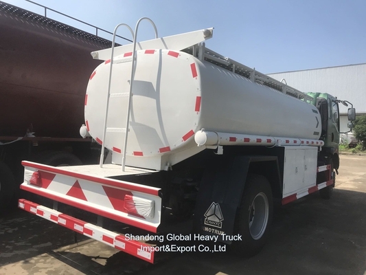 HOWO Tangki Air 6X4 20000 Liter Air Spray Bowser Tangki Air Truk