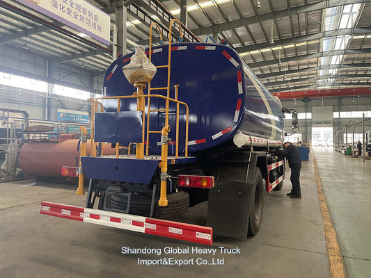Sinotruk HOWO Pabrik Baru 6*4 Kargo Berat Pemadam Kebakaran Minuman Tanker Tangki Truk