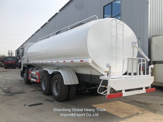HOWO 8X4 Tanker Air Semprot Ringan Truk Tangki Air Truk Bowser