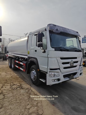 Dongfeng Sinotruck HOWO Shacman Heavy Duty 18000L truk tangki air