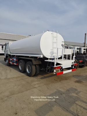 Mesin Diesel Sinotruck HOWO 6X4 336HP HOWO 10 Ban 20000 Liter Sprinkler Tangki Air Truk
