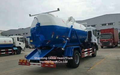 Dongfeng 4cbm 4*2 truk penghisap limbah selokan penghisap vakum truk tangki