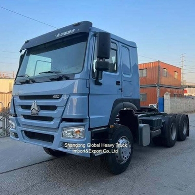 371HP dan 420HP Sinotruck HOWO A7 6X4 Traktor Traktor dengan Ban 12.00R20