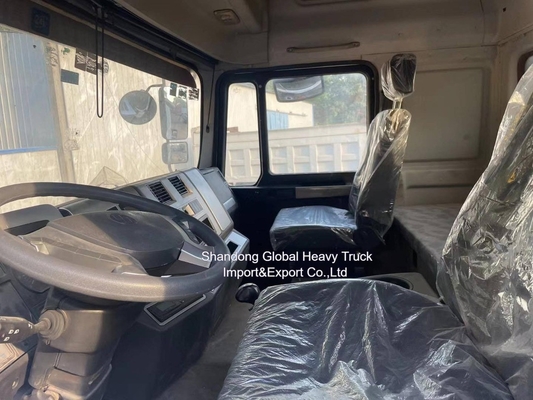 Sinotruk HOWO Truk Baru 6X4 4X2 Truk Trailer Kepala 400 420HP 430 HP Truk