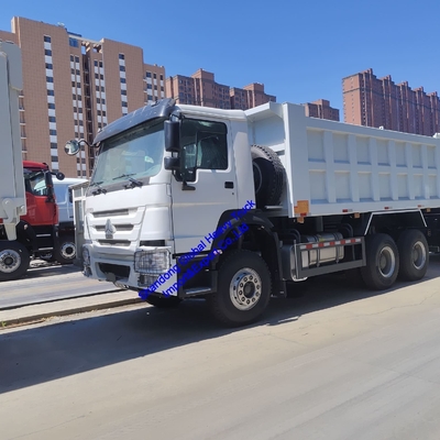 Gaya Baru Kualitas Baik HOWO Heavy Duty Dump Trucks dengan 371HP 40tons 10 Roda