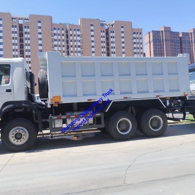 Gaya Baru Kualitas Baik HOWO Heavy Duty Dump Trucks dengan 371HP 40tons 10 Roda