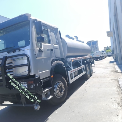 Truk Tangki Air HOWO Sinotruk HOWO 6*4 Truk Penyiram 20000 Liter Truk Tangki Air untuk Dijual