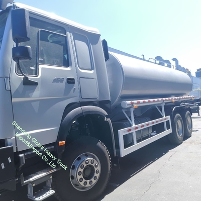 Truk Tangki Air HOWO Sinotruk HOWO 6*4 Truk Penyiram 20000 Liter Truk Tangki Air untuk Dijual