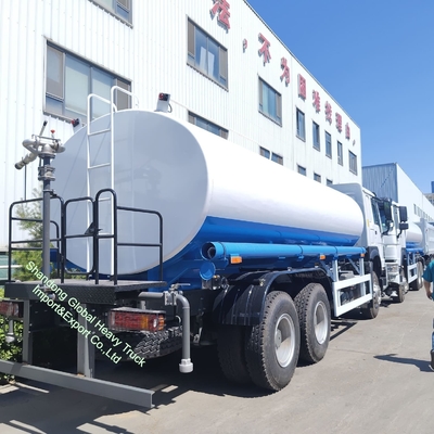 HOWO 6*4 400HP Tangki air yang direnovasi Truk penyemprot Truk 6*4 Tangki air