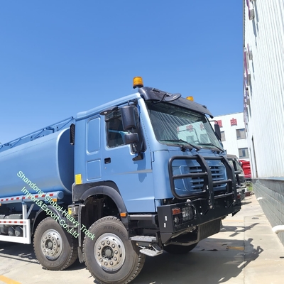 Tugas berat 33000 liter 8*4 Truk bahan bakar HOWO Trailer Tank bahan bakar Diesel Tank minyak Tanker Truk