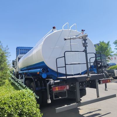 8000L Kapasitas Tangki Air Truk dengan Tangki Baja Karbon dan Pompa Self-Priming untuk Sanitasi Perkotaan