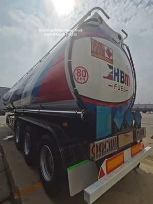 45000 Liter Semi Trailer Tangki Bahan Bakar 3-Gandar untuk Pengangkutan Diesel