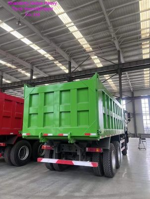 Sinotruk HOWO Heavy Duty Dump Truck dengan Kapasitas Pemuatan 25-30 Ton 5600 × 2300 × 1500 mm Kotak Kargo dan Tangki Bahan Bakar 400L
