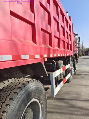 Shacman F3000 6X4 Heavy Duty Dump Truck dengan Euro2 Emisi 400L Tangki Bahan Bakar dan F3000 Kabin dengan Sleeper