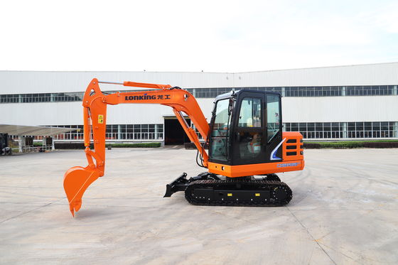 Lonking 6 Ton Hydraulic Mini Excavator dengan 15,4kw/2400rpm Daya dan 5900*2000*2600 mm Compact Size