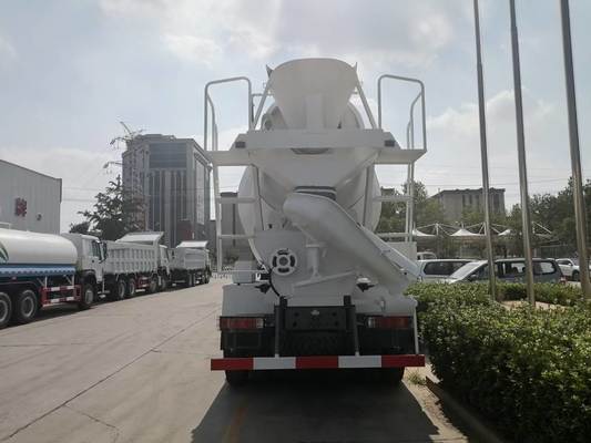 Truk Mixer Beton Sasis Tugas Berat Sinotruk HOWO 20m3 Kapasitas 380HP Remanufaktur untuk Proyek Besar
