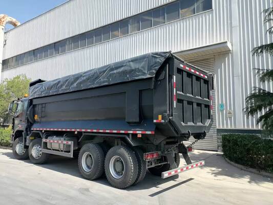 Truk Mixer Beton HOWO Bekas 10 Kubik Meter dengan Mesin 371HP untuk Pengiriman Beton yang Hemat Biaya