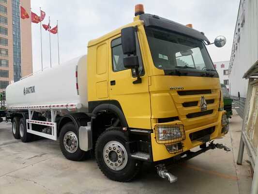 HOWO 10 roda truk tangki air dengan kapasitas 16000L-24000L 6×4 tipe drive dan Sinotruk HOWO sasis