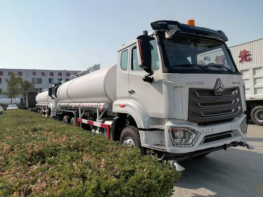 Sinotruk HOWO Tx/Nx 6X4 Tank Air Sprinkler Baru