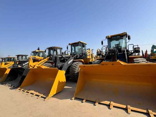 XCMG ZL50GN 5 Ton Wheel Loader dengan 3.0m3 Rock Bucket dan 162kW Rated Power untuk Konstruksi