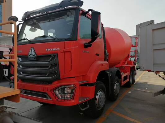 Truk Mixer Beton Sinotruk HOWO dengan Kapasitas 6-18 m³, Mesin Diesel, dan Drum Tahan Aus
