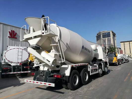 Truk Mixer Beton HOWO 6X4 Bekas dengan Kapasitas 12m3, Muatan 30T, dan Tenaga Kuda Maksimum 300-400hp