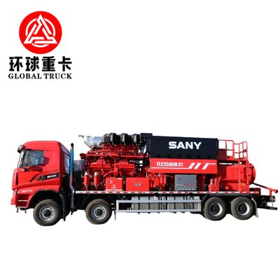 Truk Unit Perekahan Minyak 2800HP dengan Konfigurasi Penggerak 8×6 dan Pompa Plunger Tekanan Tinggi untuk Pengeboran Minyak