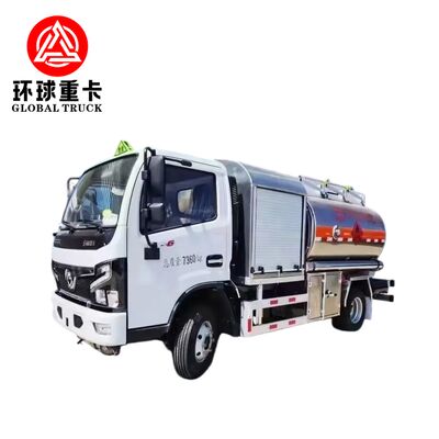 HOWO 371HP Aircraft Refueling Truck with 15001-30000L Tank Volume and Euro III / Euro V Emission Level for Aviation Fuel Transportation