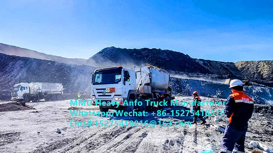 Tread Bulk Truk pencampuran dan pengisian bahan peledak minyak amonium berat multifungsi Truk 15/20/25Ton Emulsi Berat TRUK ANFO Rusia/Kazakhstan/Uzbekistan/Indonesia/Guinea Mining Blasting Service