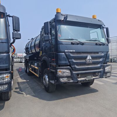HOWO 15CBM Truk Pengisap Limbah Vakum dengan Roda Penggerak 6*4 dan Bahan Bakar Diesel untuk Pembersihan Tangki Septik dan Pengangkutan Lumpur