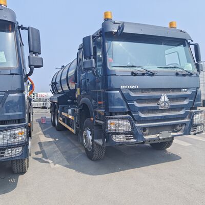 HOWO 15CBM Truk Penyedot Air Limbah Vakum dengan Penggerak 6×4 dan Mesin 336HP untuk pembersihan Septic Tank dan Limbah Industri