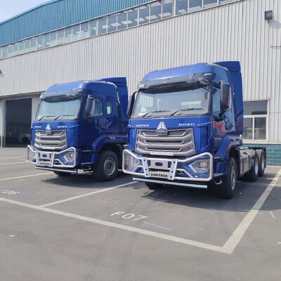 HOWO NX Traktor truk dengan roda penggerak 6×4 mesin diesel tugas berat dan kabin tidur atap tinggi untuk pertambangan dan barang jarak jauh
