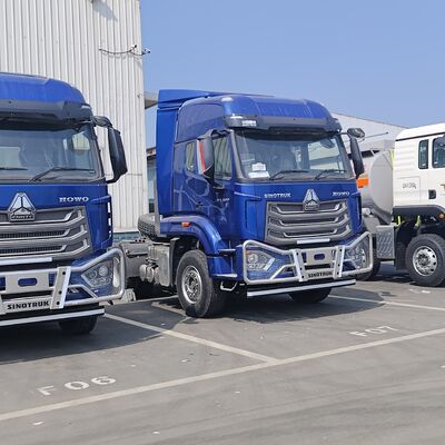 HOWO NX 6×4 Traktor Traktor dengan 380HP Mesin dan Heavy-duty Leaf Spring Suspension untuk Pengangkutan Kargo Berat