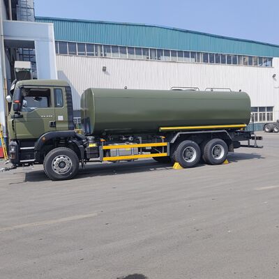 HOWO TX 6×4 Tangki truk air dengan kapasitas 15-20 CBM Pompa air sentrifugal bertekanan tinggi dan tubuh tangki diperkuat untuk penghapusan debu dan pembersihan kota