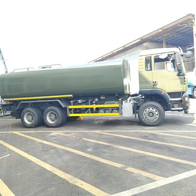 HOWO TX 6×4 truk tangki air dengan muatan 20T untuk penekanan debu jalan dan pembersihan kota