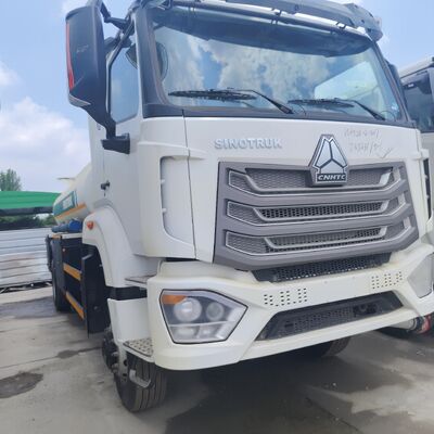 HOWO NX 6×4 CNG Fuel Tank Truck dengan Mesin 400HP dan Kapasitas 30.000L untuk Pengangkutan Diesel dan Bensin