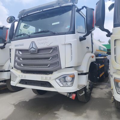 HOWO NX 6×4 CNG Tank Fuel Truck dengan mesin 400HP dan kapasitas 25.000L untuk distribusi bahan bakar